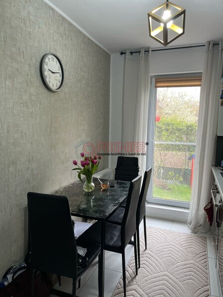 Popesti, Drumul Fermei, 2 camere + curte 40 mp + parcare.