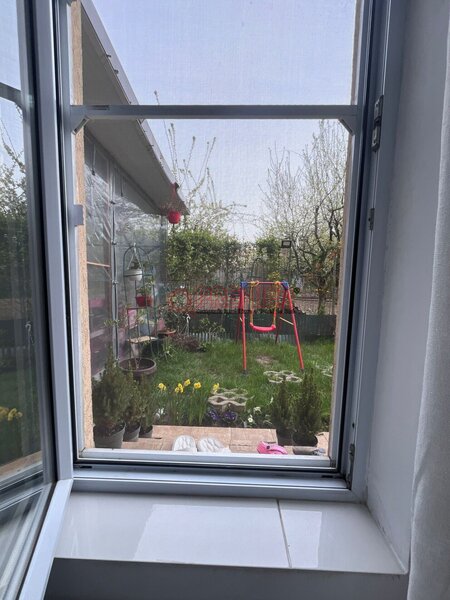 Popesti, Drumul Fermei, 2 camere + curte 40 mp + parcare.